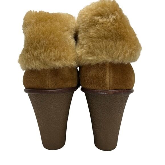 B MAKOWSKY Wedge Suede BF NELLIE Ankle Booties Real Leather Shoes Sherpa sz 10 W - Picture 6 of 16